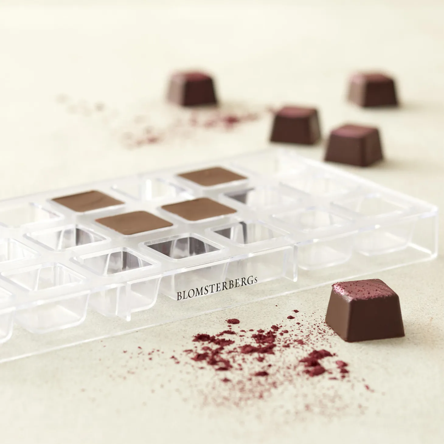 Chokoladeform firkant til 21 stk.