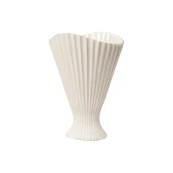 Fountain Vase, off-white