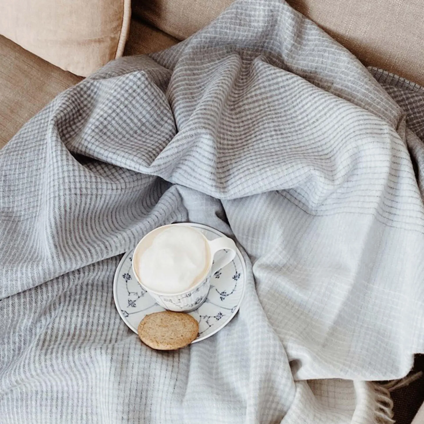 Horizon plaid, midnight blue