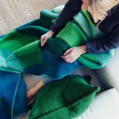 MIKKEL Throw, green
