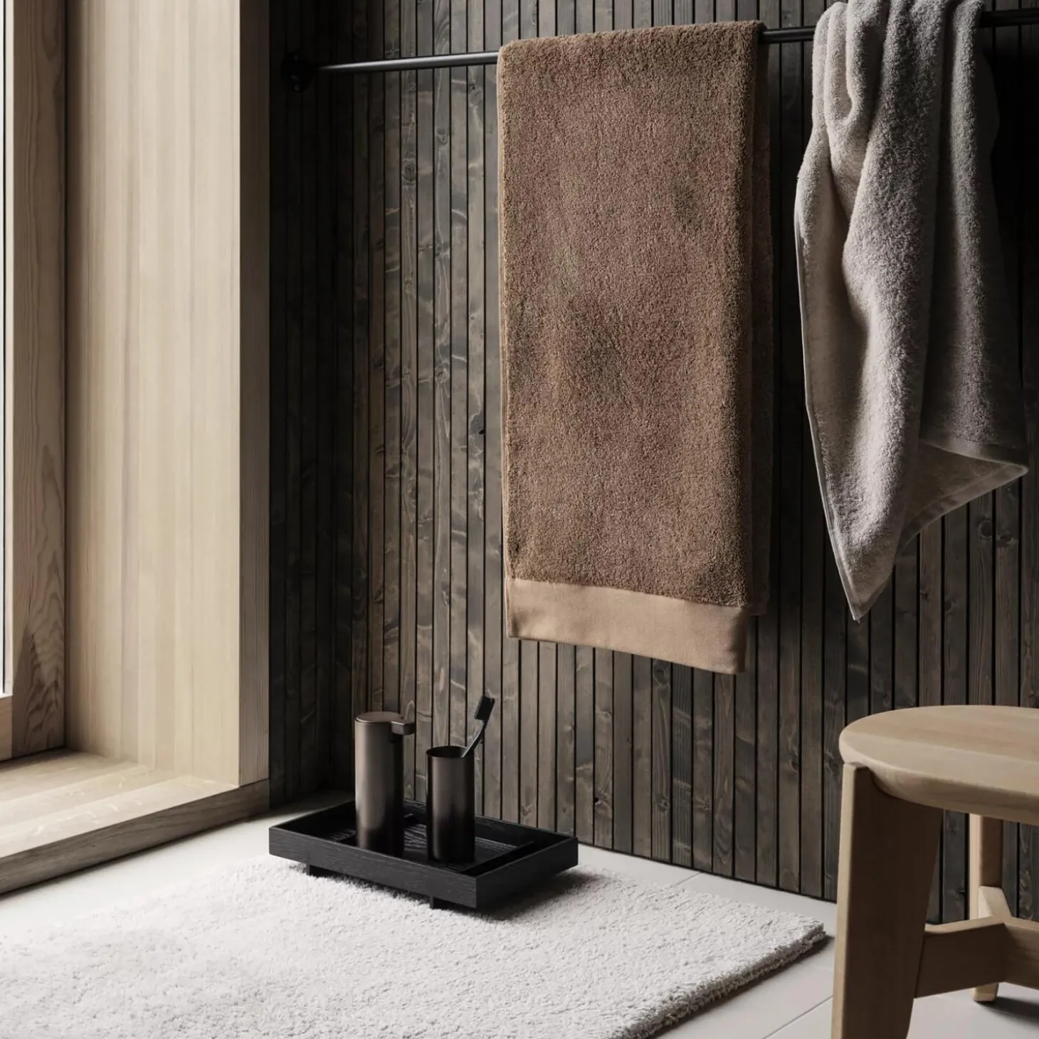 MODO Toothbrush Holder, burned metal/metallic finish