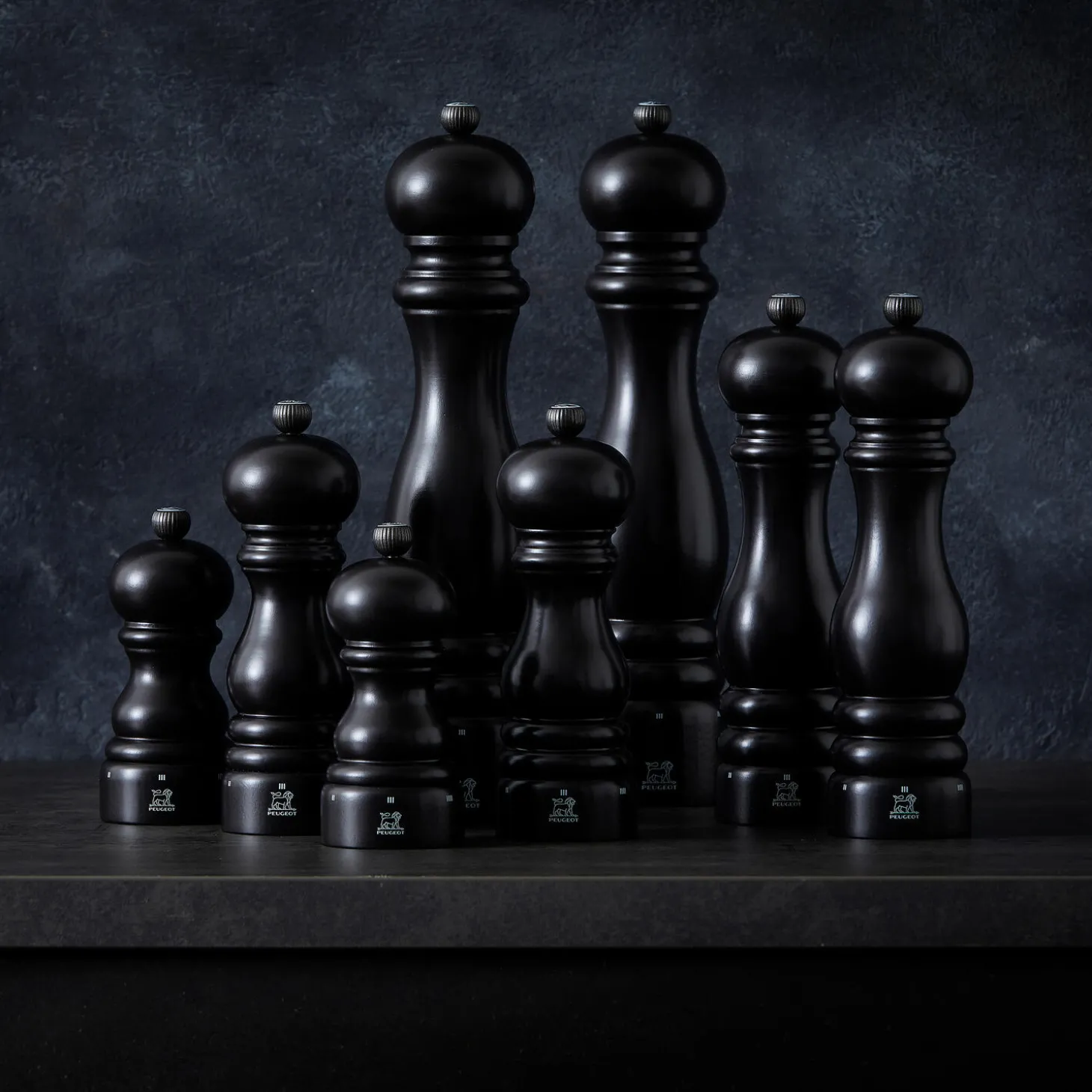 Paris uS peberkværn 12 cm, sort satin