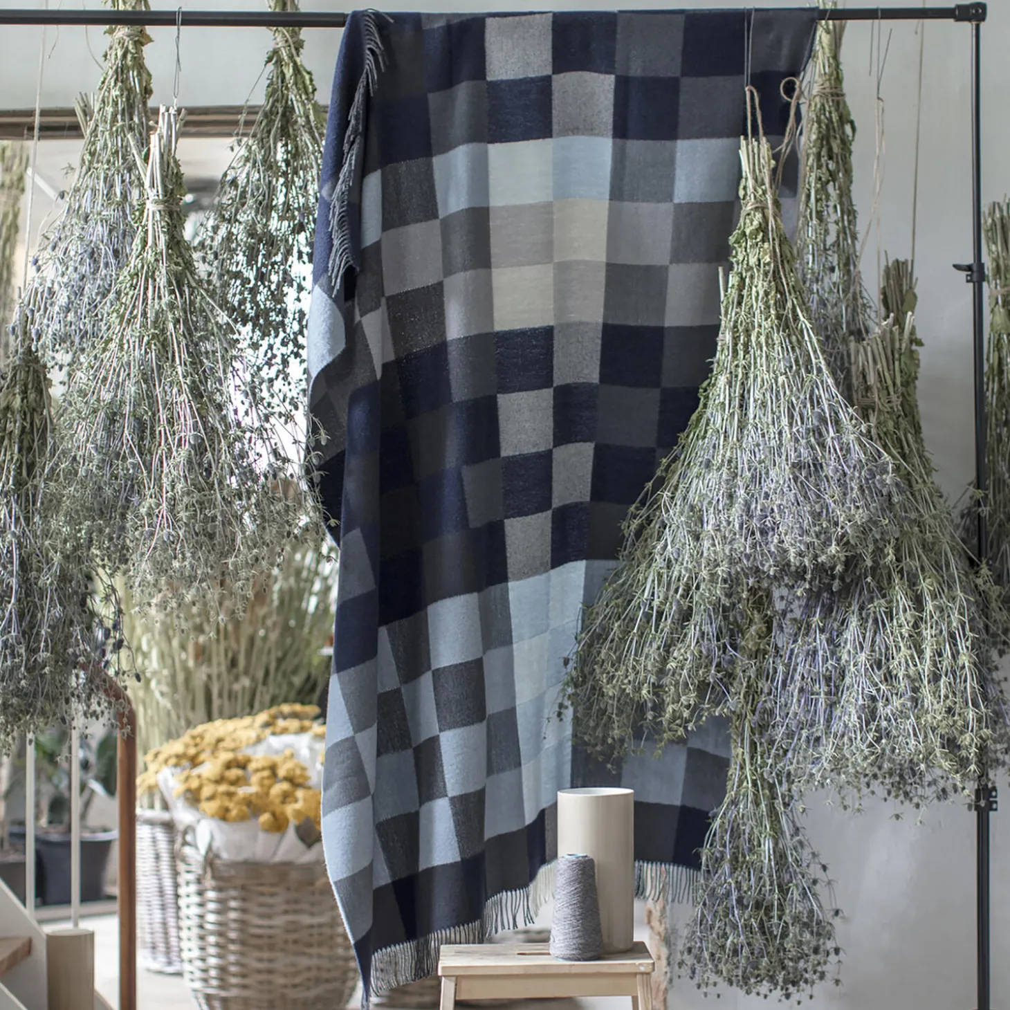 Plain Beat plaid, 01225 muted blues