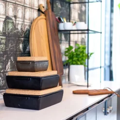 Rektangulært ovnfast fad med varmebrik