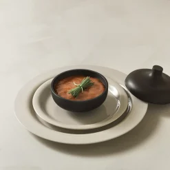 Sand Secrets Medium Bowl, black clay