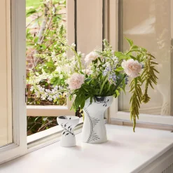 Sort Mega Riflet vase 11 cm