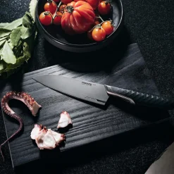 Taiten kokkekniv mellem