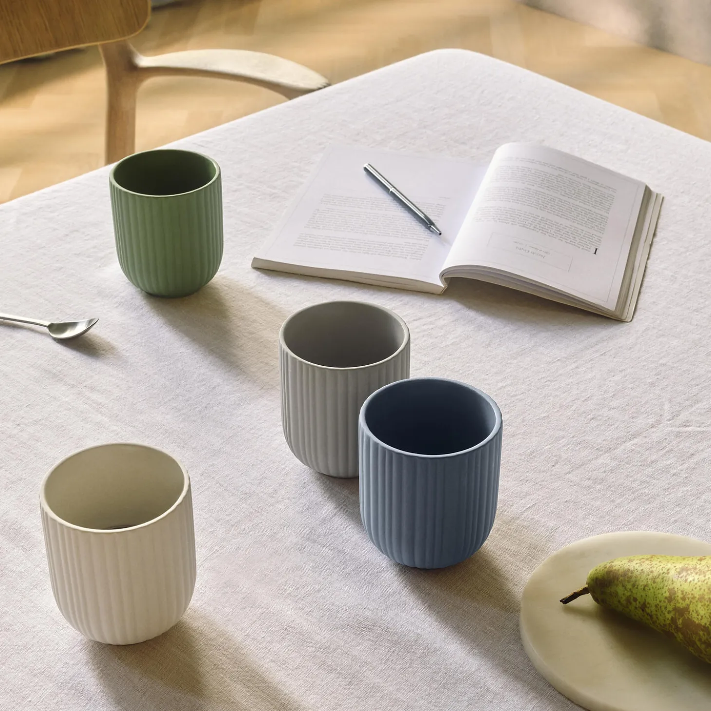 Verda kop, dusty blue